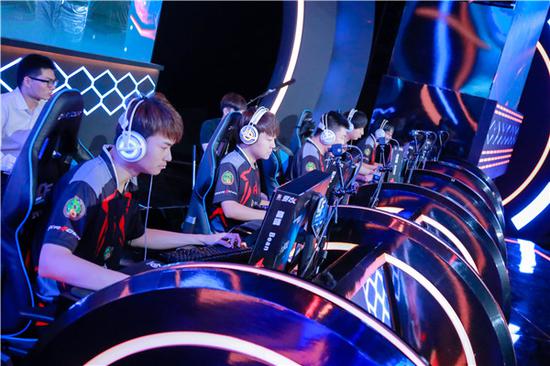 CFPL新老交替進行時 AG要有壯士斷腕的決心