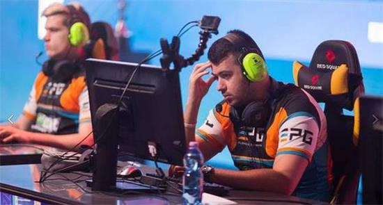 EPG戰(zhàn)隊(duì)因成績(jī)不佳 一二號(hào)位選手選擇離隊(duì)