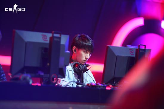 Flash Gaming戰隊的Karsa，有顏值更有實力。