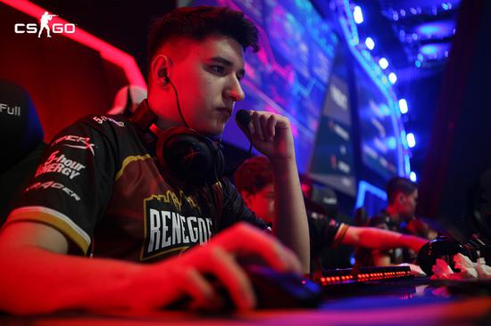 CSGO亞洲錦標賽第一日掠影：那些閃耀的瞬間