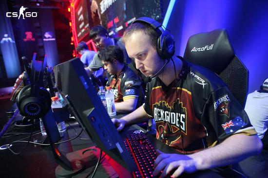 Renegades隊員專注比賽