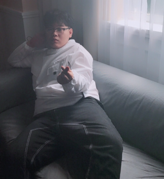 國服第一全能王、百萬人氣主播藍煙上榮耀百星