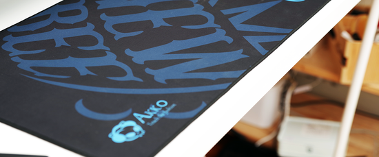 Akko X Newbee戰(zhàn)隊發(fā)布聯(lián)名款桌布鼠標(biāo)墊