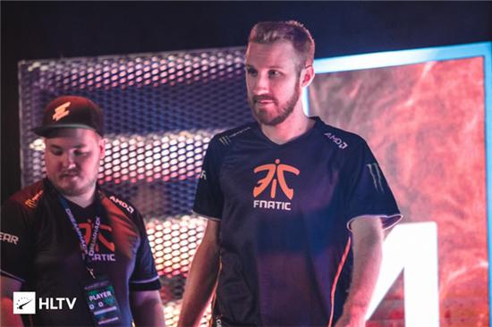 DH夏季公開賽 SK 2-1 擊敗fnatic奪冠