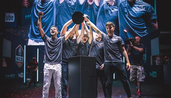 SK登頂ECS第三賽季