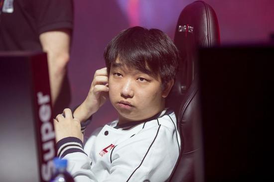 TI3：Orange.Ohaiyo、Alliance.S4、Alliance.AdmiralBulldog  