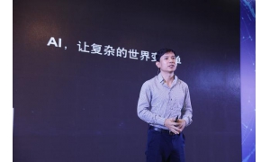 李彥宏首度回應(yīng)輿論：未來(lái)無(wú)人車(chē)一定更安全