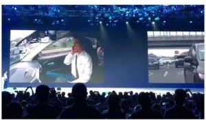 李彥宏回應(yīng)無(wú)人駕駛“違章”：是導(dǎo)播切得有點(diǎn)