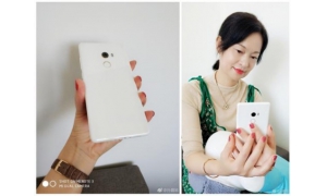 小米合伙人微博曬出小米MIX2白色款 要來了,會火