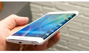 三星手機領先蘋果位列全球第一,為何在中國水