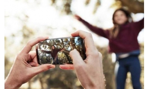 三星就S9/S9+出現觸摸屏失靈問題展開調查