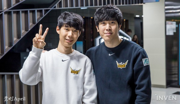 LCK新軍Griffin采訪:超想贏一局KZ