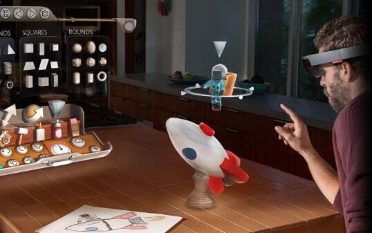 微軟HoloLens眼鏡