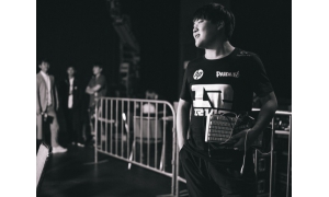 實力評級出爐：RNG不敵AFS，Uzi穩(wěn)居榜首