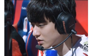 大舅子助WE戰勝OMG,兮夜終于笑了,網友:染回黑