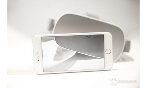 小米VR一體機深度體驗報告 紗窗效應、眩暈等不