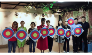 華爾街英語遠大中心辦VIP 射箭挑戰賽 “捕獲”優