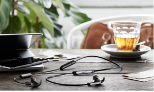 為何越來越多的年輕人拒絕有線耳機(jī)?