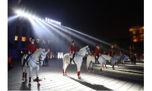 唯至誠者能創新高 心系天下三星W2019耀世發布