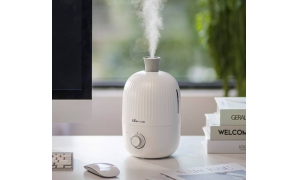 小熊加濕器化身辦公桌水潤精靈 讓你辦公再也不