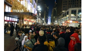 美國黑五銷售額達62.2億美元 但只是中國雙11的零