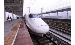 鐵路智慧無人港接洽國際市場，讓世界人民共享