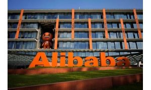 高歌猛進的阿里巴巴，舉步維艱的三只松鼠
