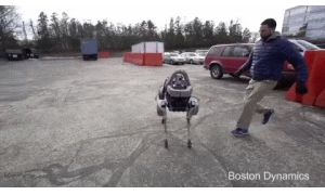 谷歌AI研究使機器狗更輕松地完成小跑等動作