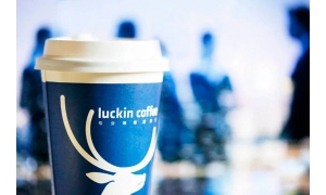 瑞幸咖啡董事長陸正耀今日在朋友圈道歉