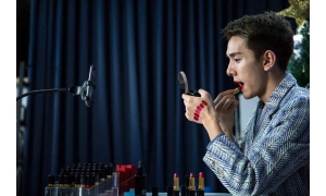 李佳琦直播中經常會說買它買它,這個聲音可注