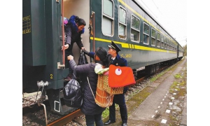 “小慢車”助力精準扶貧走上“快車道”