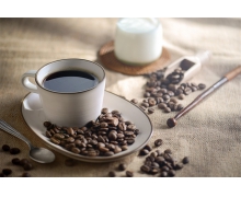 連咖啡關閉大量線下店，另起爐灶牽手中石化