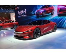 華為比亞迪聯(lián)手造車，“牌打完”的特斯拉將受