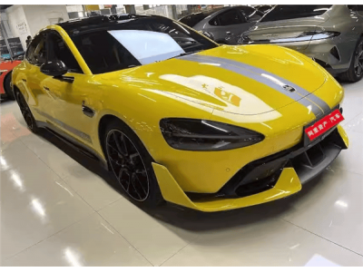 小米SU7 Ultra競拍大戰(zhàn)！5小時從40萬飆至52萬，最終