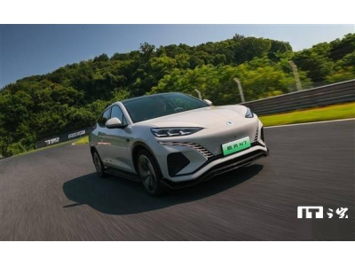 比亞迪騰勢N7新OTA升級：無麥K歌、智能語音搜歌