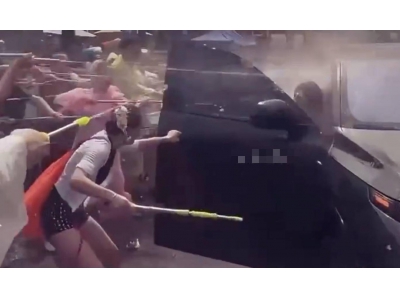 理想汽車澄清：云南潑水節車輛被潑水非外人語