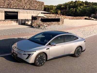 日產N7上市：對標比亞迪漢，價格卻親民，三大配