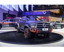 黑彈開啟預售 地表最強侶行夫婦為它瘋狂打cal