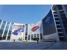 擁抱變化 駱駝蓄電池攜手中國品牌展“智造”實