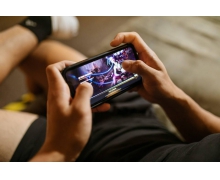 2021 上半年最賺錢手游：騰訊占二，《原神》排第