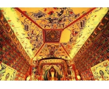 我們?nèi)ツ呖邊⒂^允許拍攝洞窟里的壁畫嗎 螞蟻