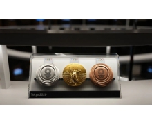 本屆東京奧運會獎牌的原材料主要來自于 小雞寶