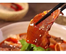 被翻譯成史密斯夫婦的川味涼菜是紅油肚絲嗎 螞