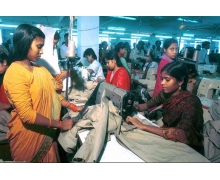 成衣出口世界第二:亞洲小國如何成為“南亞工