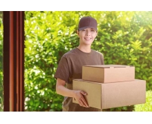 您的快遞正坐著高鐵而來