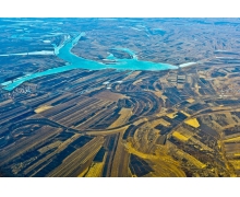 土壤大致可分為三層分別是底圖土層心土層和 螞