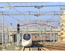 湘西發展的加速引擎，古城邊最美的扶貧高鐵