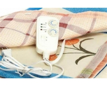 冬天使用電熱毯時(shí)以下哪種行為存在安全隱患 螞