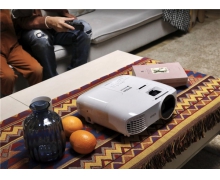 爆款家用投影儀推薦，體驗愛普生TW5700T有感