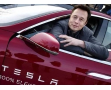 馬斯克：Truth Social 目前在蘋果商店擊敗了 Twitt